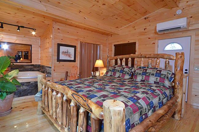 #820 Honeymoon Hideaway Villa Gatlinburg Eksteriør billede